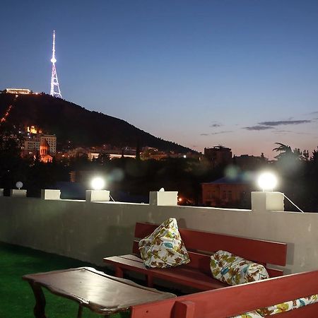 Guest House Sky Plus Tbilisi Exterior foto